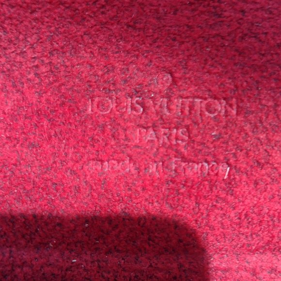 authentic lv❤️ - Picture 8 of 16